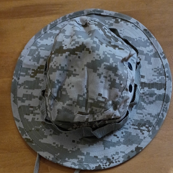 Digital Camo Military Sun Hat - Picture 2 of 8